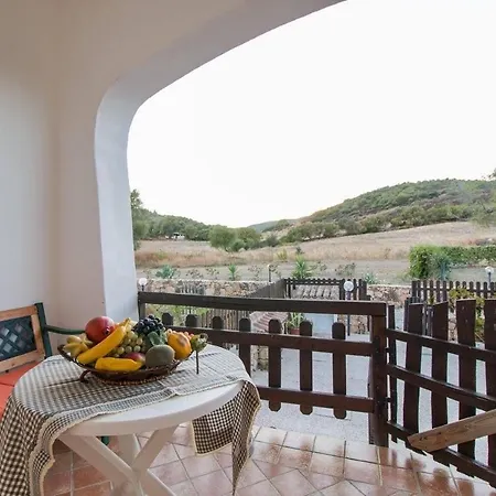 Glicine Apartment Vaccileddi