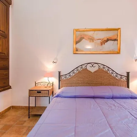 Apartment Glicine
